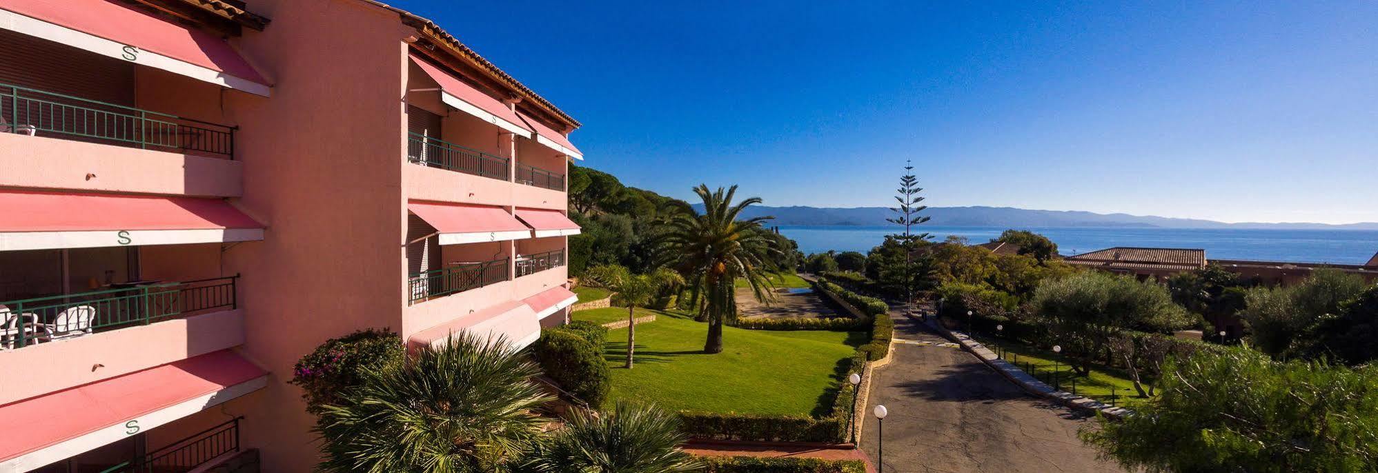 Residence Hoteliere Scudo Ajaccio  Bagian luar foto