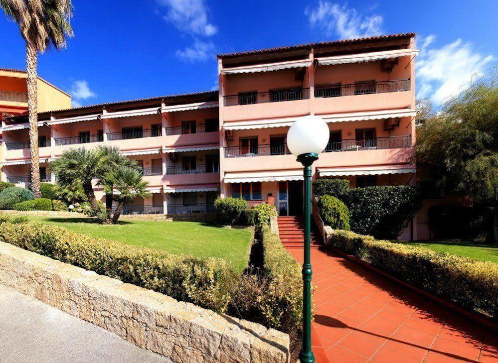 Residence Hoteliere Scudo Ajaccio  Bagian luar foto